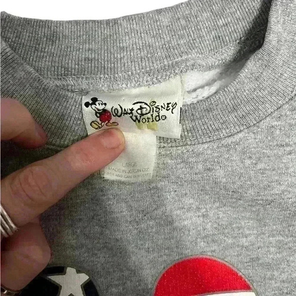 Vintage Disney World Grey Pullover Crewneck | Vtg USA Sweatshirt | Size Large - Picture 3 of 5